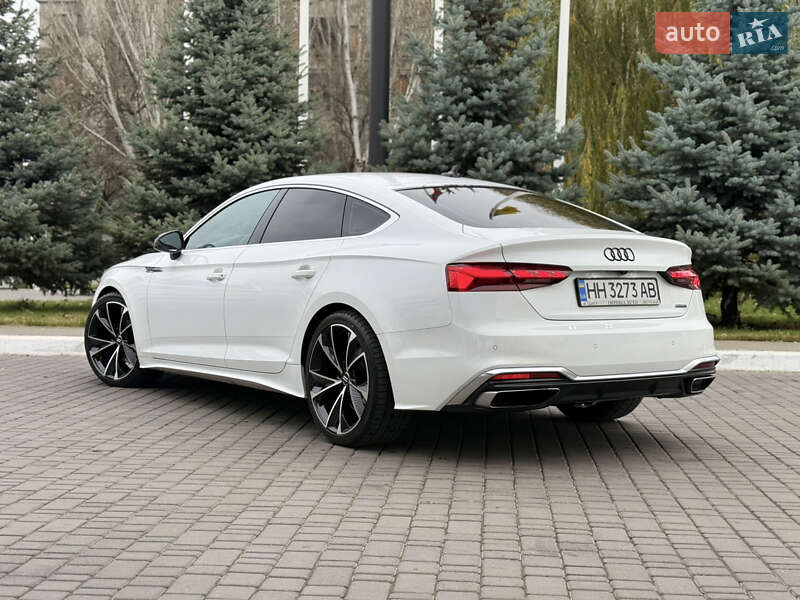 Лифтбек Audi A5 2023 в Одессе