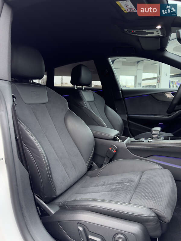 Лифтбек Audi A5 2023 в Одессе