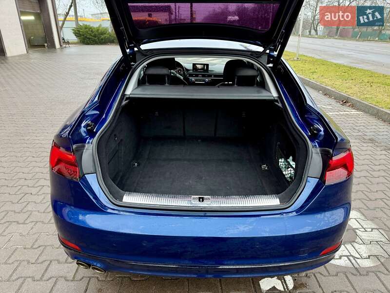 Купе Audi A5 2017 в Киеве фото 11 Купе Audi A5 2017 в Киеве