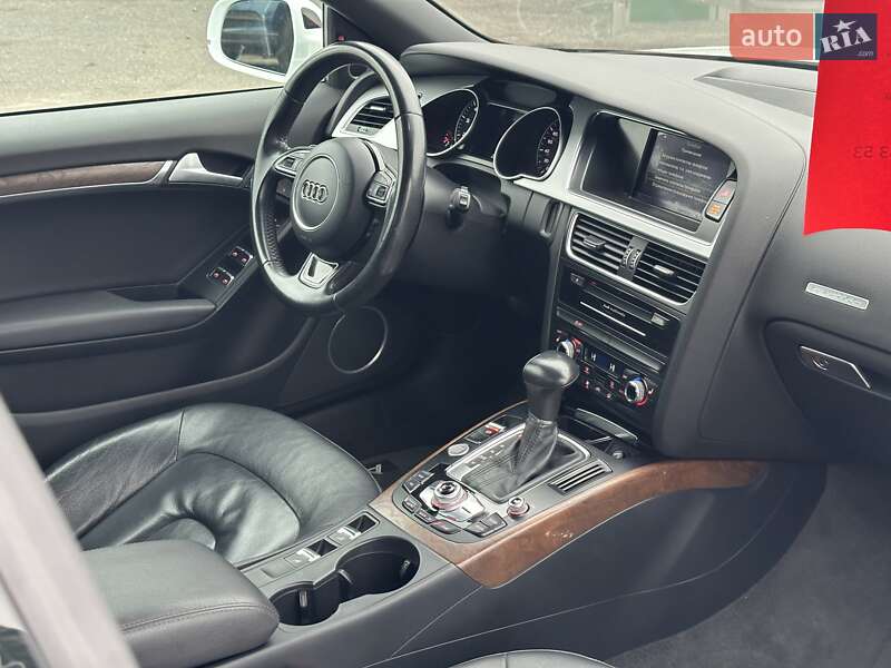 Кабриолет Audi A5 2015 в Киеве
