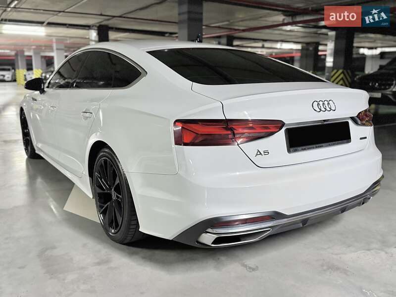 Лифтбек Audi A5 2021 в Киеве фото 5 Лифтбек Audi A5 2021 в Киеве
