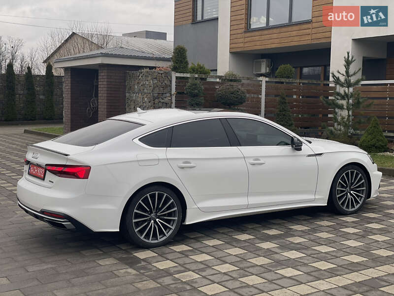 Лифтбек Audi A5 2020 в Стрые