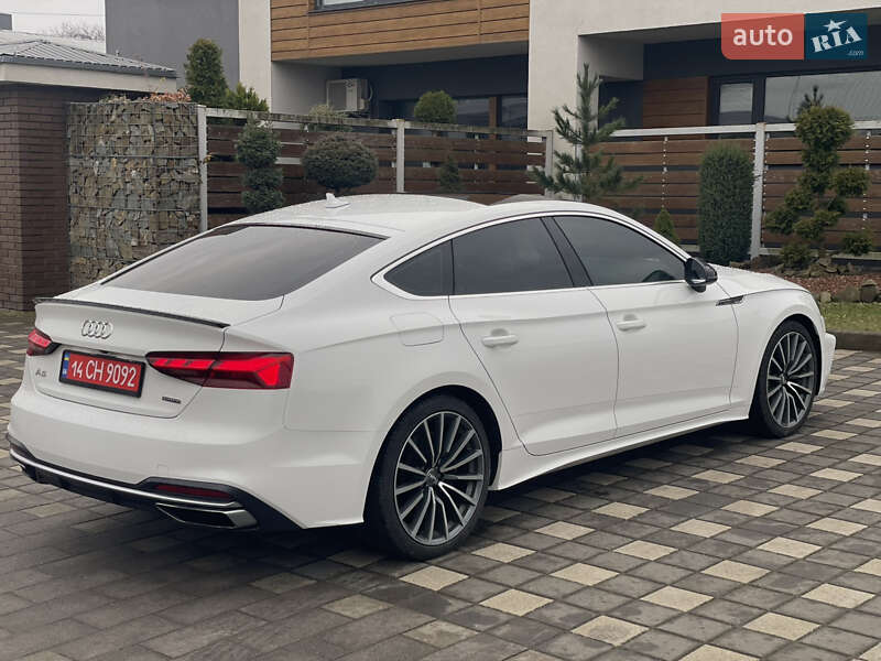 Лифтбек Audi A5 2020 в Стрые