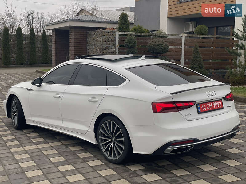 Лифтбек Audi A5 2020 в Стрые