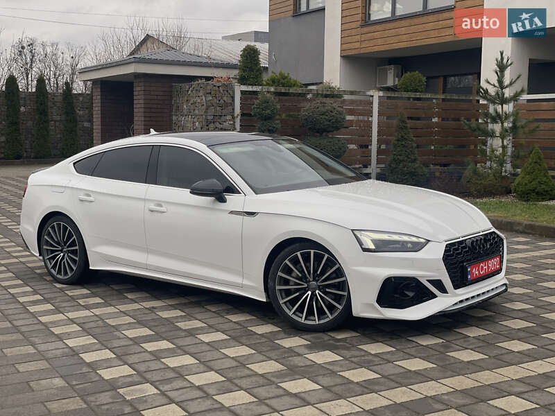 Лифтбек Audi A5 2020 в Стрые