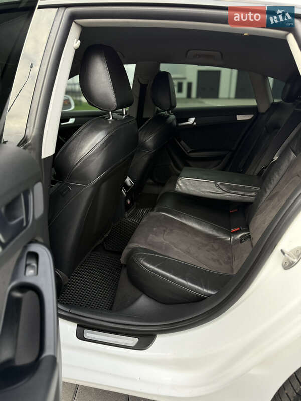 Купе Audi A5 2009 в Черновцах