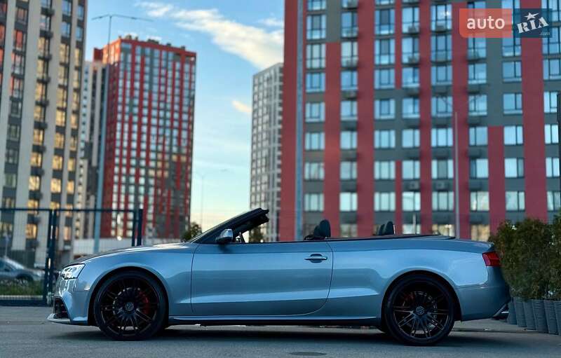 Кабриолет Audi A5 2014 в Киеве