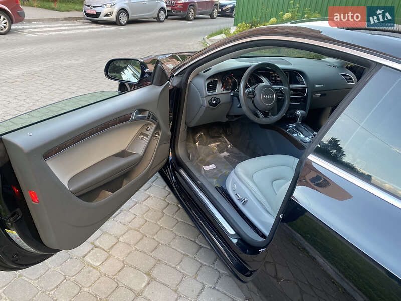Купе Audi A5 2013 в Луцке