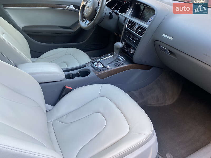 Купе Audi A5 2013 в Луцке