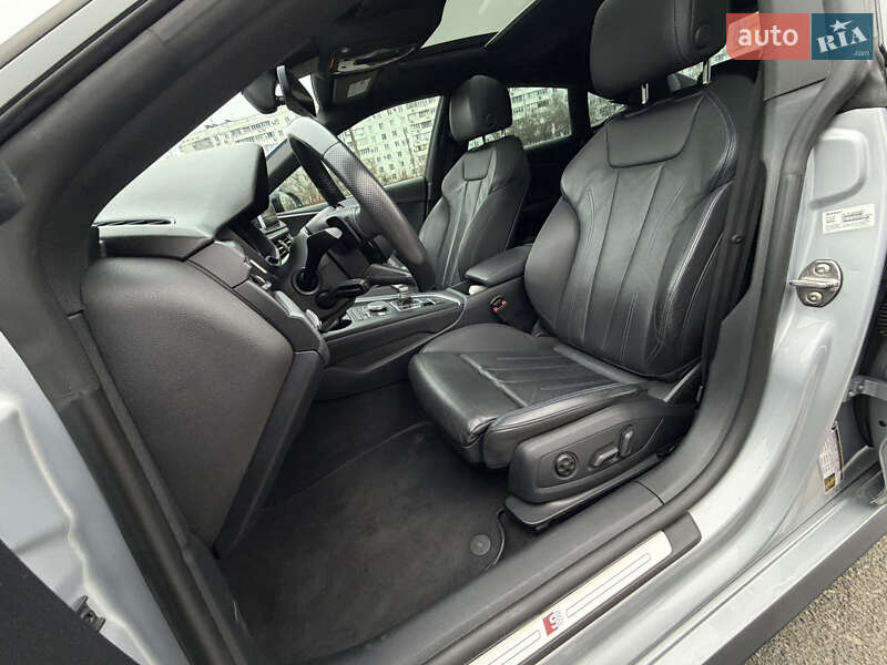 Купе Audi A5 2019 в Запорожье