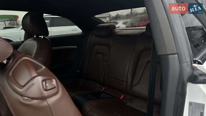 Купе Audi A5 2013 в Львові
