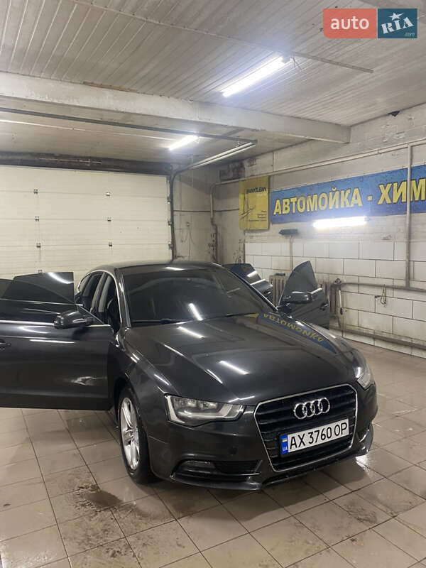 Купе Audi A5 2012 в Богодухіву