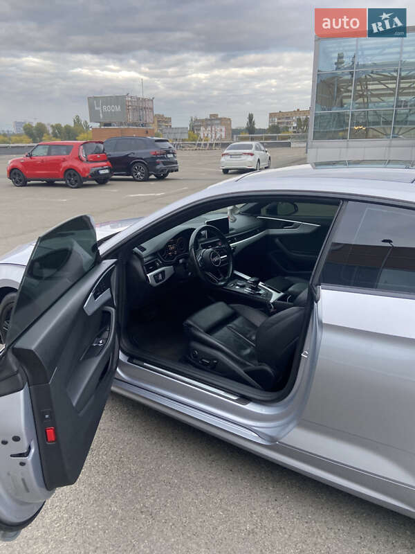 Купе Audi A5 2017 в Киеве фото 11 Купе Audi A5 2017 в Киеве