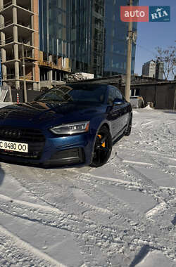 Купе Audi A5 2018 в Киеве