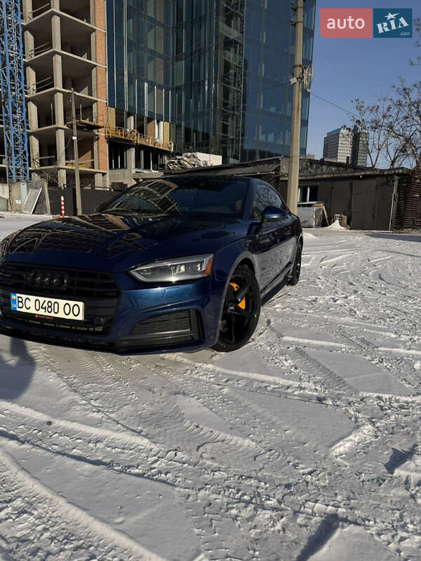 Купе Audi A5 2018 в Киеве