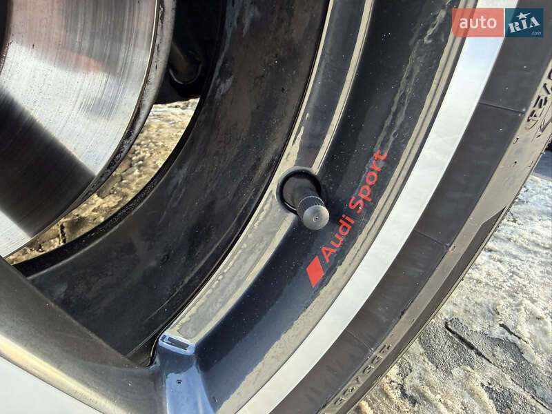 Купе Audi A5 2024 в Львові