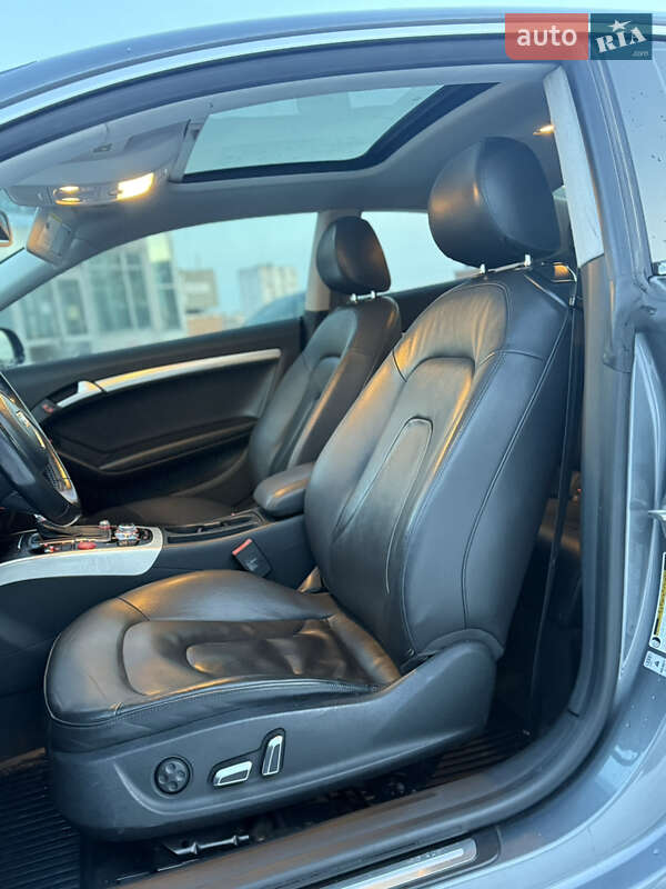 Купе Audi A5 2013 в Києві