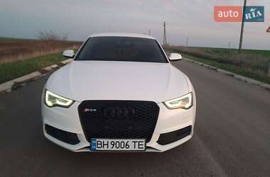 Купе Audi A5 2012 в Роздільній