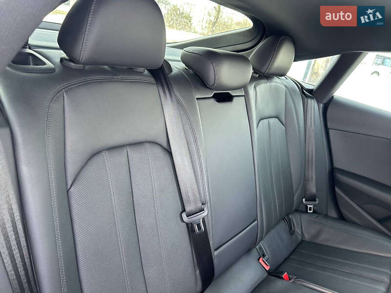 Купе Audi A5 2017 в Стрые