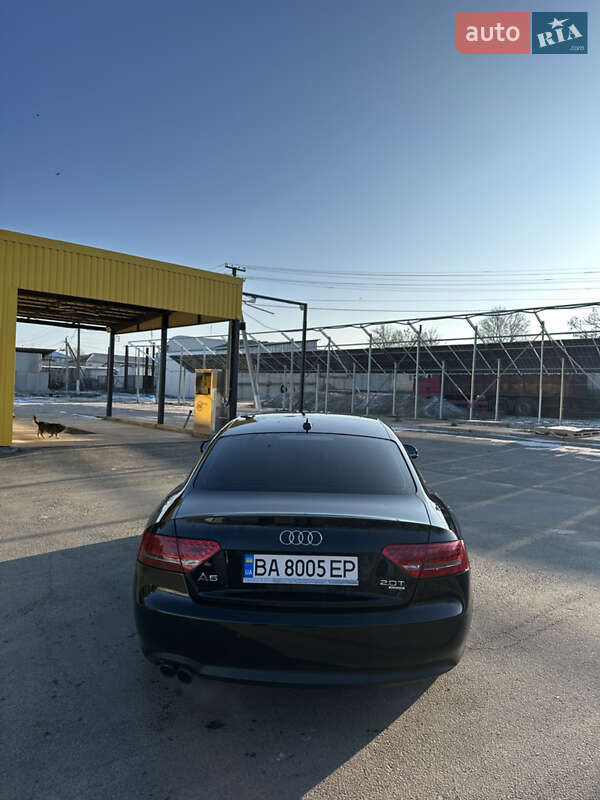 Купе Audi A5 2010 в Бобринці