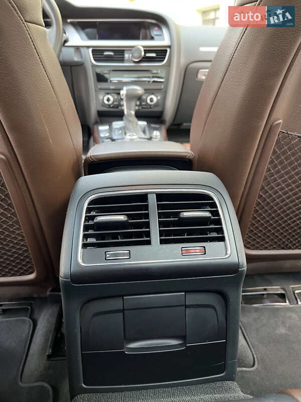 Купе Audi A5 2012 в Львове