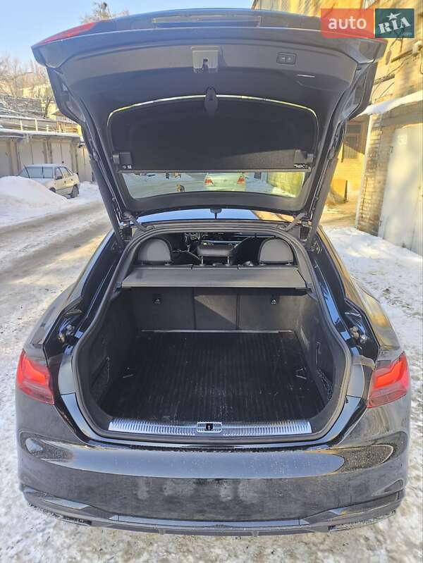 Лифтбек Audi A5 2023 в Киеве