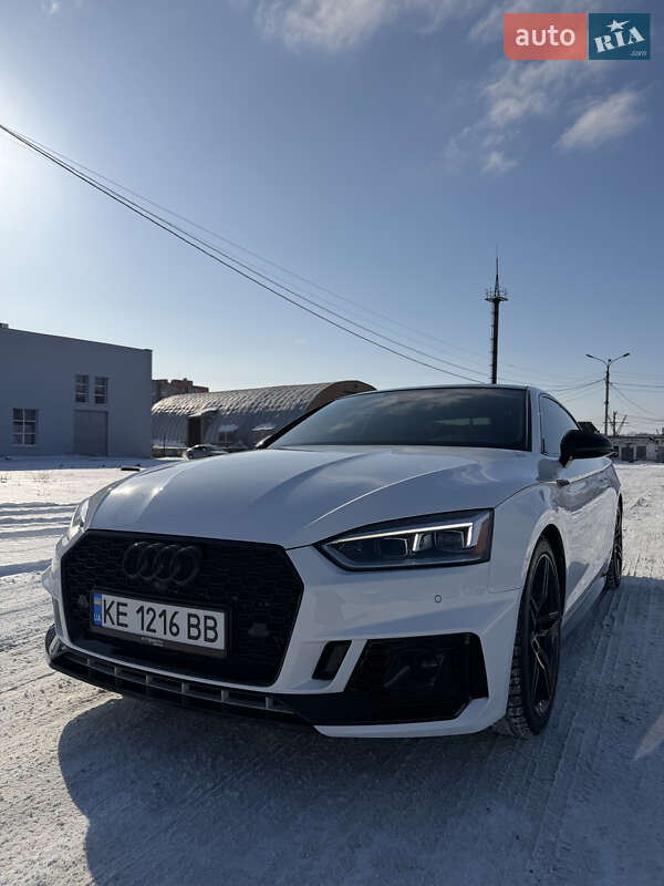 Купе Audi A5 2018 в Днепре