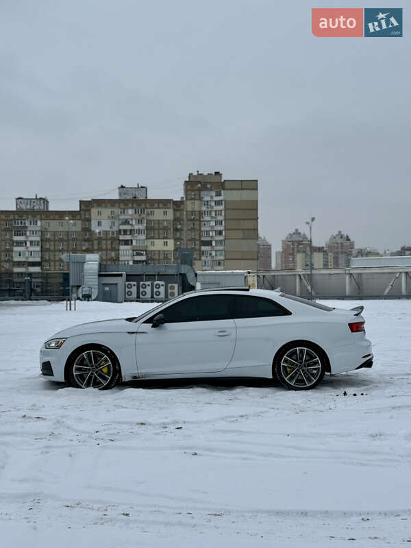 Купе Audi A5 2019 в Киеве