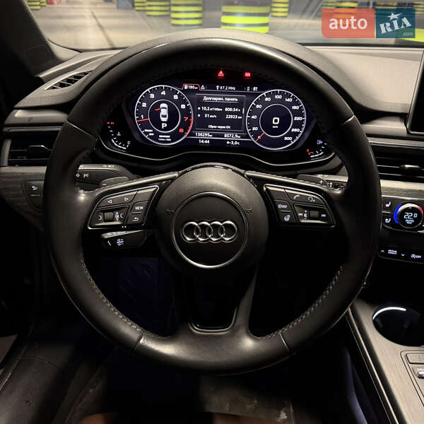 Купе Audi A5 2018 в Киеве