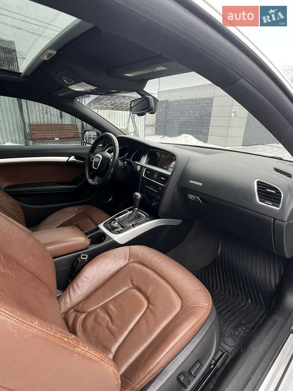 Купе Audi A5 2011 в Белой Церкви