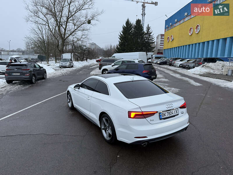 Купе Audi A5 2017 в Ровно