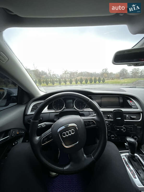 Купе Audi A5 2011 в Хмельнике