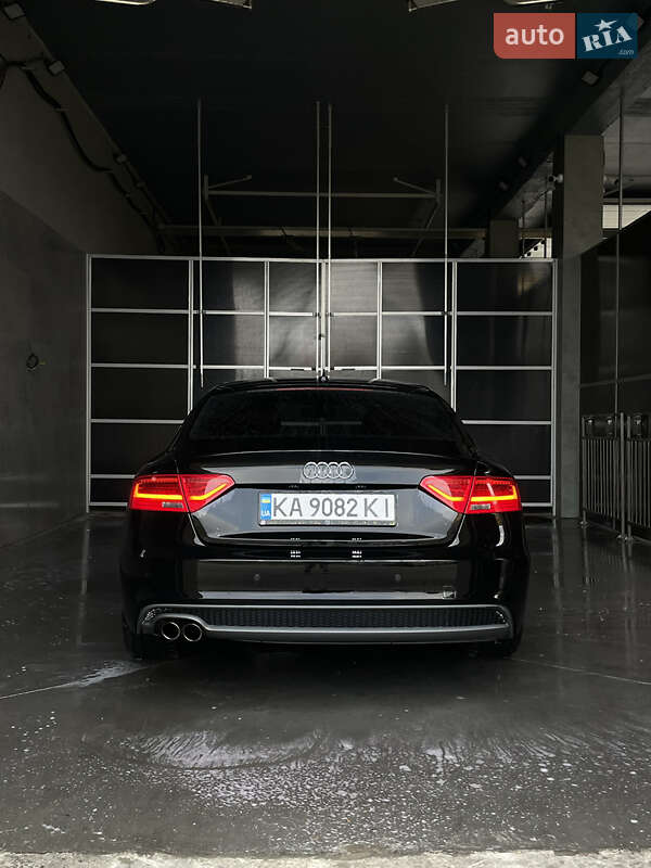 Купе Audi A5 2014 в Киеве