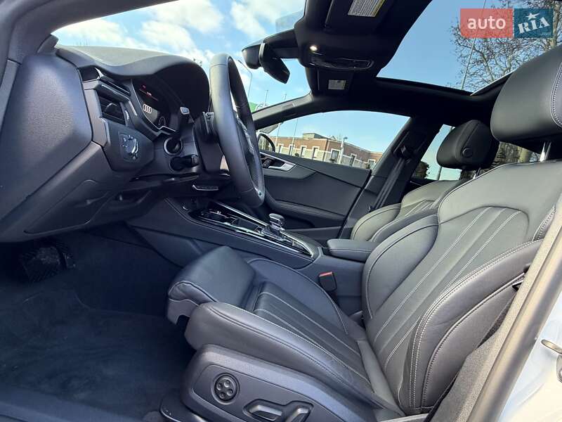 Лифтбек Audi A5 2024 в Одессе