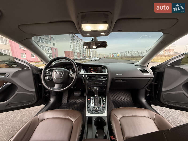 Купе Audi A5 2011 в Виннице