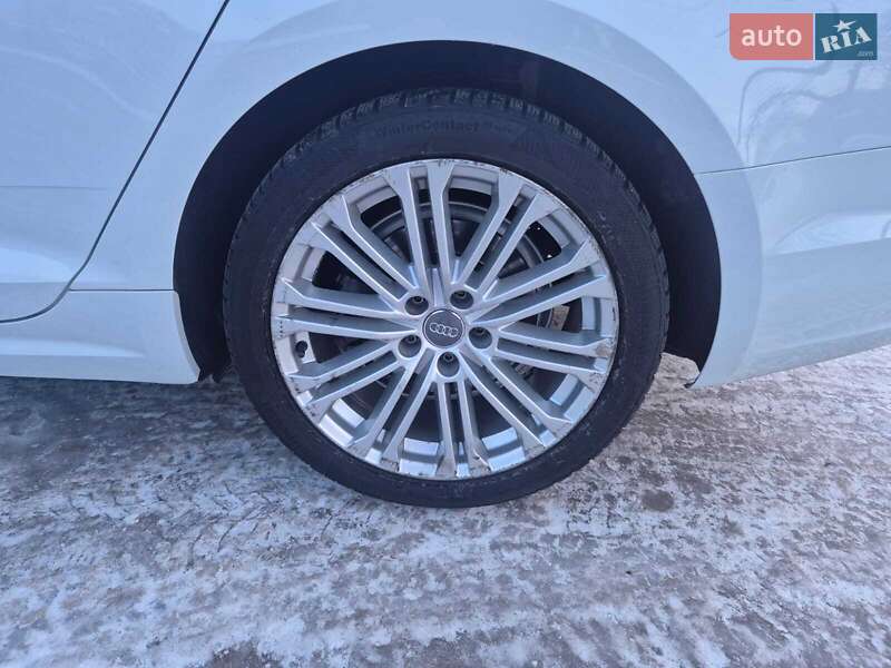 Купе Audi A5 2018 в Києві