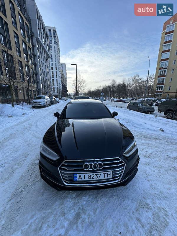 Купе Audi A5 2018 в Киеве