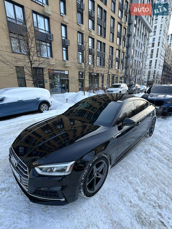 Купе Audi A5 2018 в Киеве