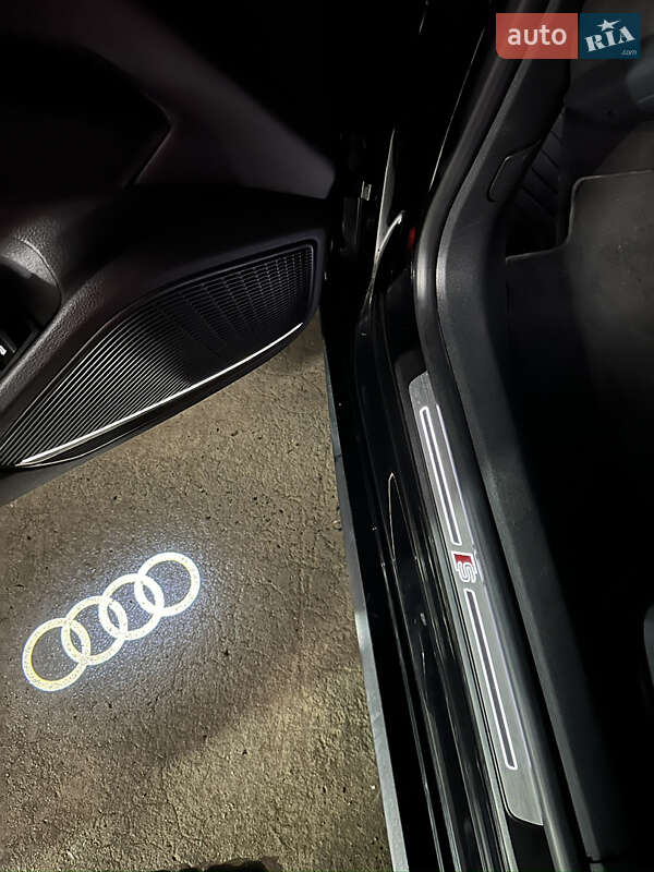 Купе Audi A5 2018 в Киеве