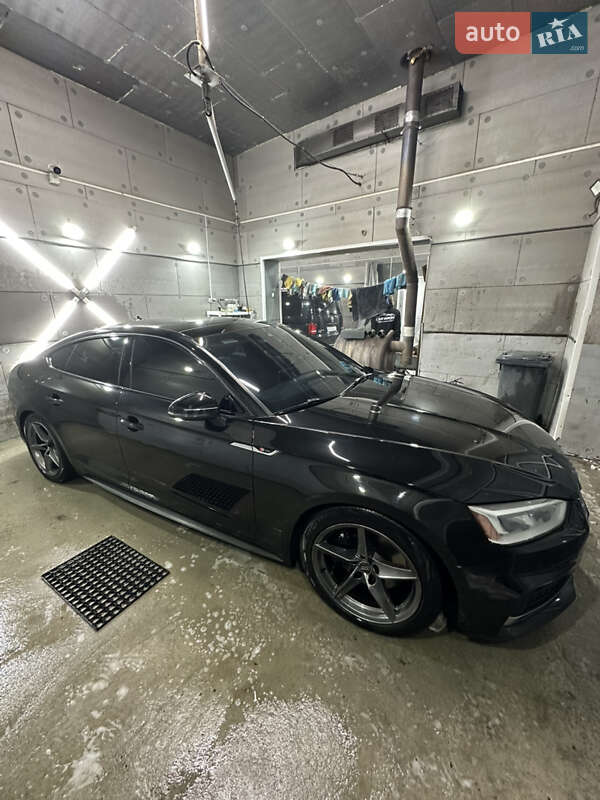 Купе Audi A5 2018 в Киеве