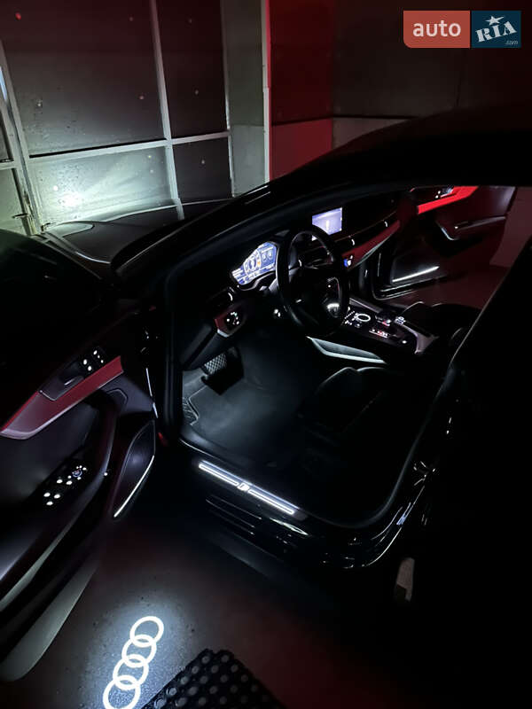 Купе Audi A5 2018 в Киеве