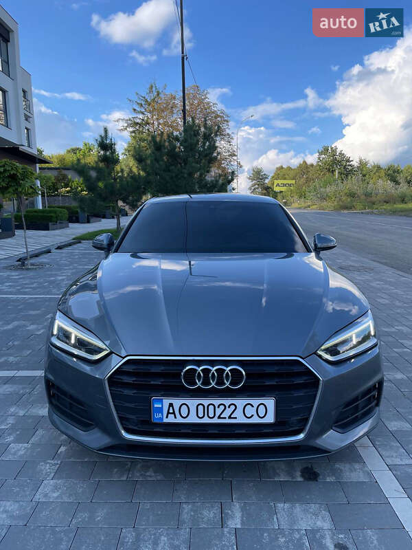 Купе Audi A5 2018 в Ужгороде