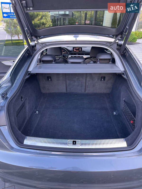 Купе Audi A5 2018 в Ужгороде
