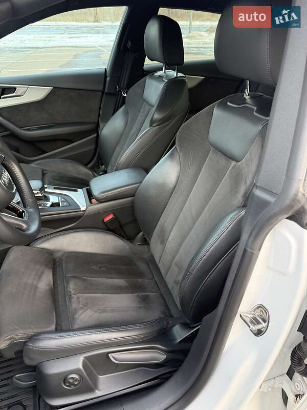 Купе Audi A5 2019 в Киеве