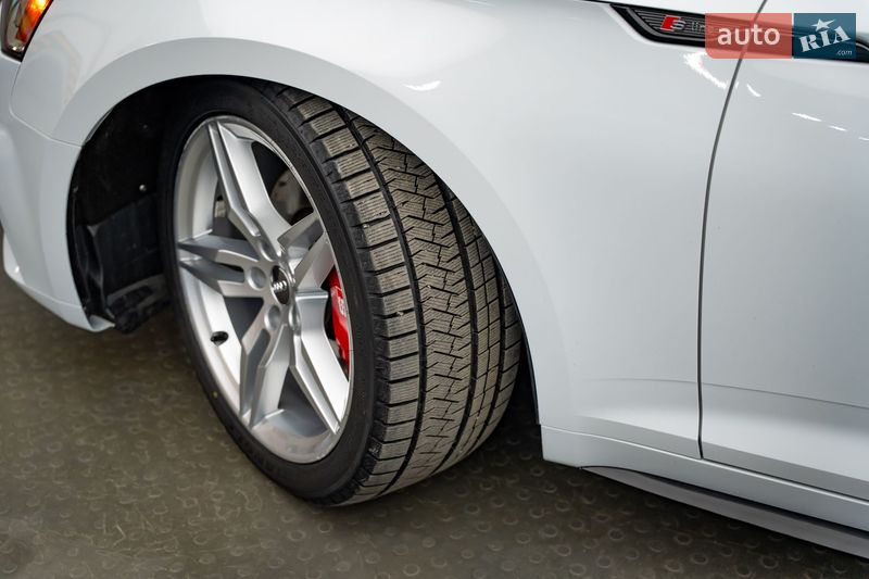 Купе Audi A5 2019 в Киеве