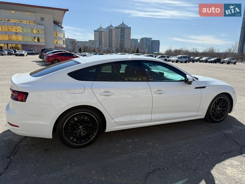 Купе Audi A5 2019 в Киеве