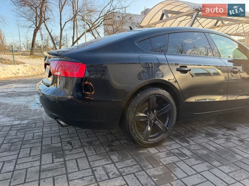 Купе Audi A5 2016 в Киеве