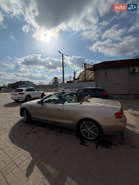 Кабриолет Audi A5 2010 в Киеве