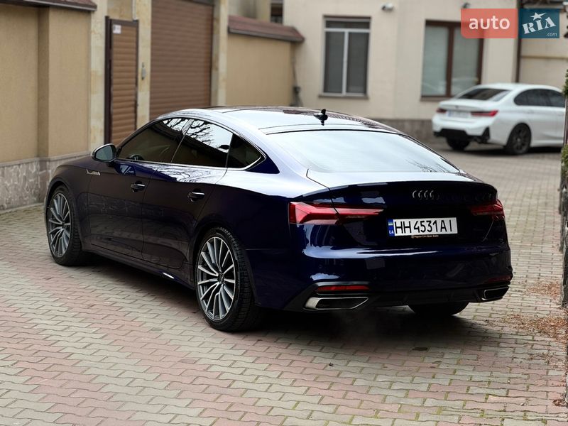 Лифтбек Audi A5 2021 в Одессе