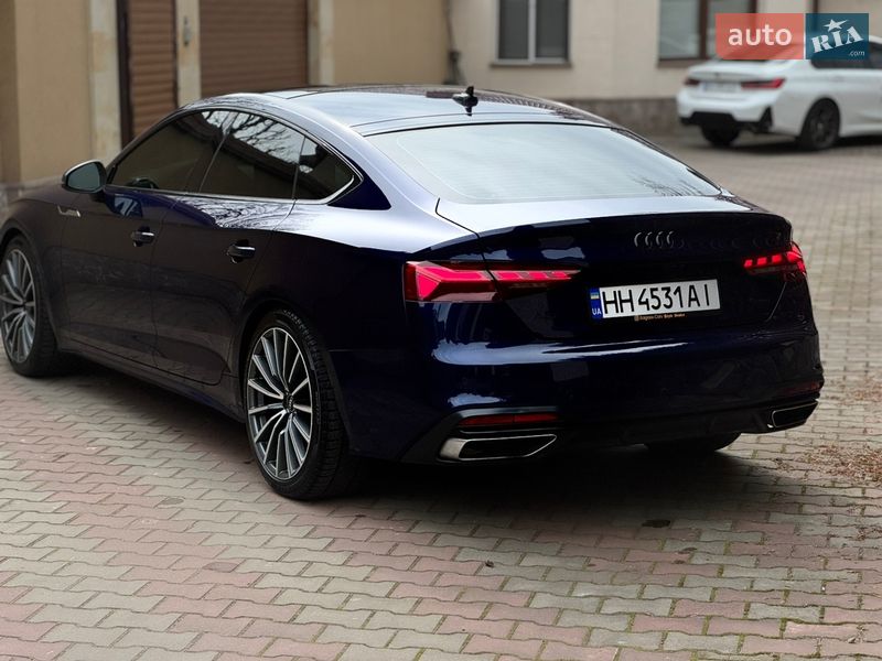 Лифтбек Audi A5 2021 в Одессе